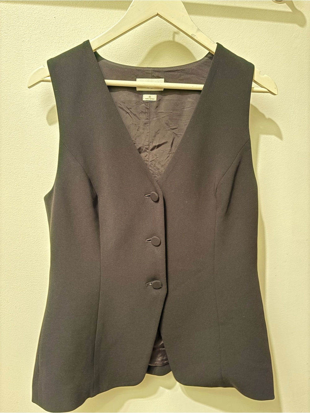 Babaton Black Sleeveless Tailored Vest